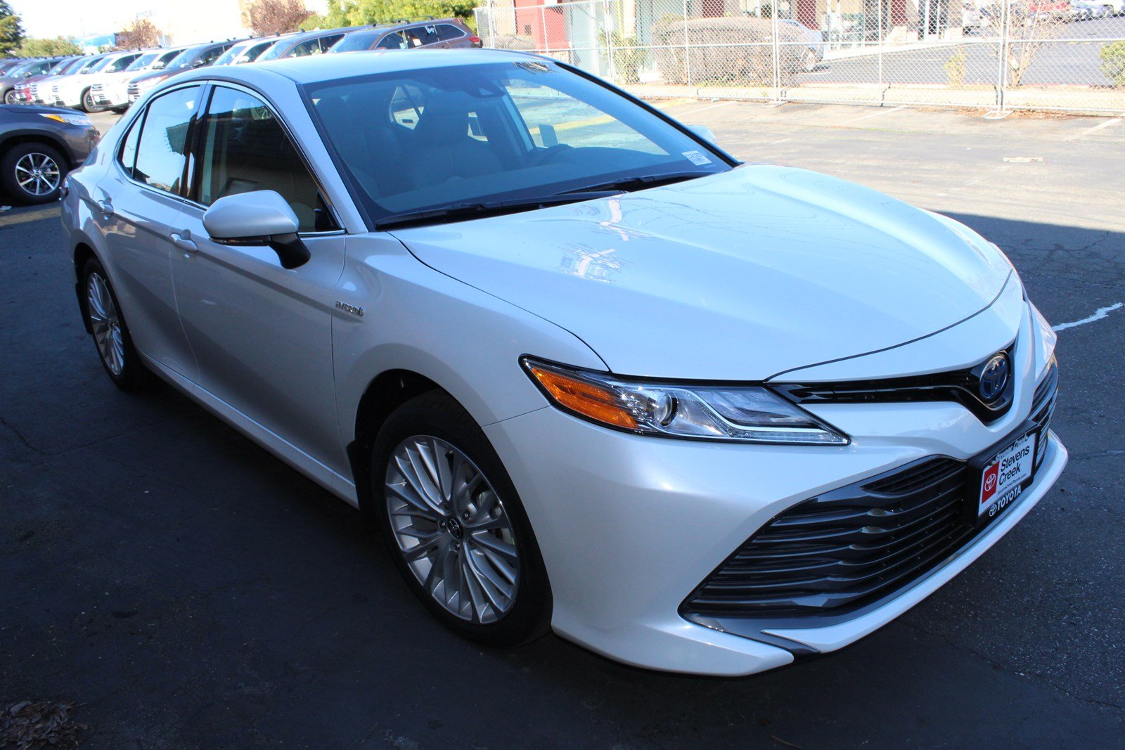 New 2019 Toyota Camry Hybrid XLE 4dr Car in San Jose #C191289 | Stevens ...