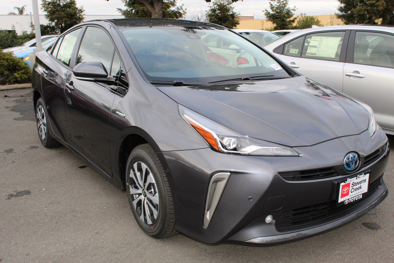 Toyota prius le